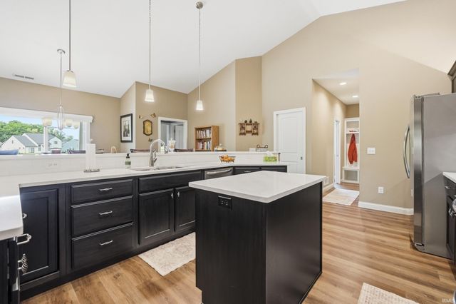 13667 Stone Table Boulevard, Fort Wayne, IN 46845