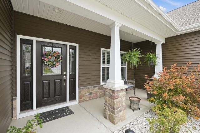 13667 Stone Table Boulevard, Fort Wayne, IN 46845
