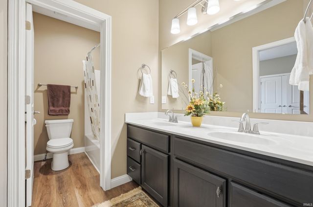 13667 Stone Table Boulevard, Fort Wayne, IN 46845