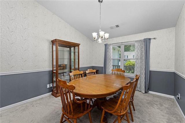 33 Glenabbey Drive, Cartersville, GA 30120