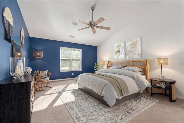 33 Glenabbey Drive, Cartersville, GA 30120