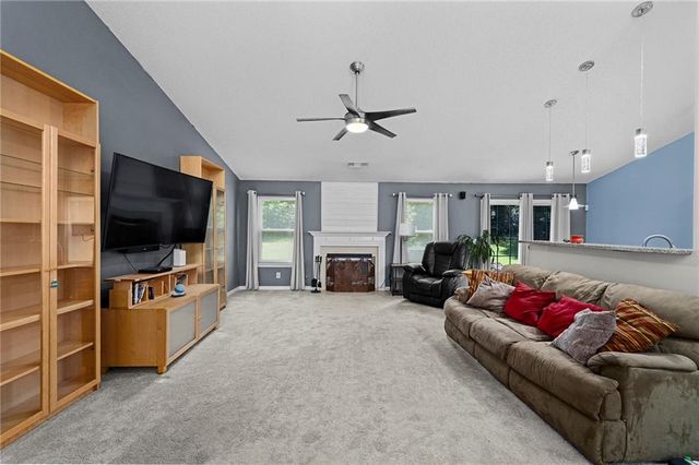 33 Glenabbey Drive, Cartersville, GA 30120