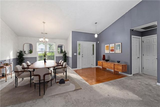 33 Glenabbey Drive, Cartersville, GA 30120