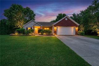 33 Glenabbey Drive, Cartersville, GA 30120