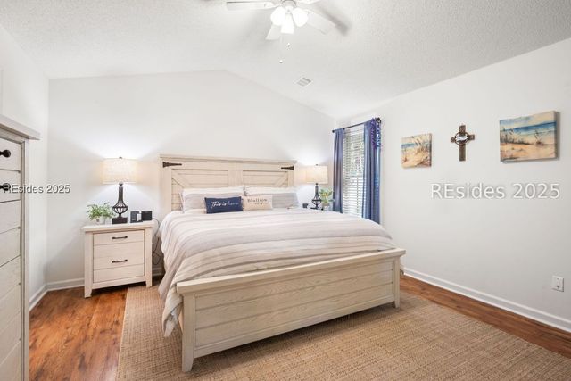 218 Lake Linden Dr, Bluffton, SC 29910