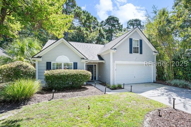 218 Lake Linden Dr, Bluffton, SC 29910