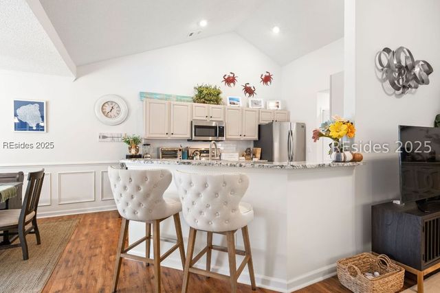 218 Lake Linden Dr, Bluffton, SC 29910