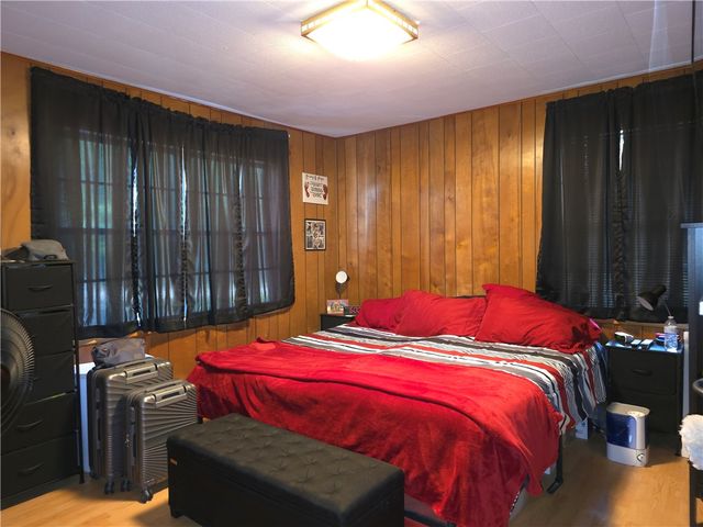 121 E Elm Street, Diamond City, AR 72644
