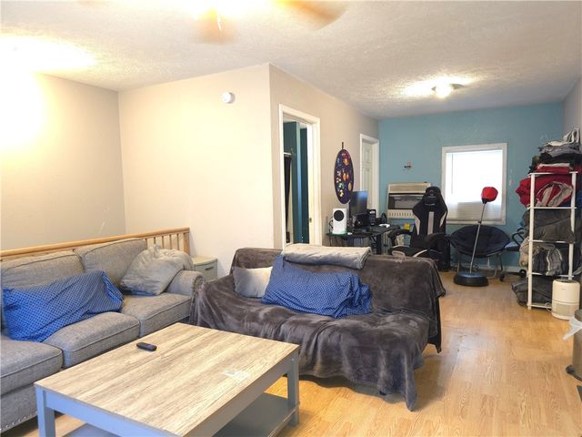 121 E Elm Street, Diamond City, AR 72644