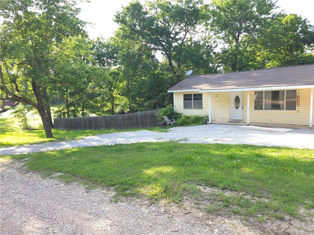 121 E Elm Street, Diamond City, AR 72644