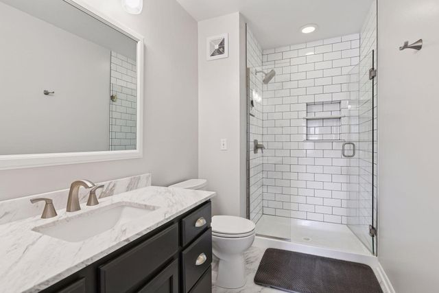 11708 85th Place N, Maple Grove, MN 55369