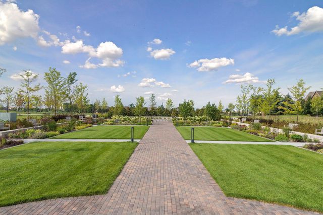 11708 85th Place N, Maple Grove, MN 55369