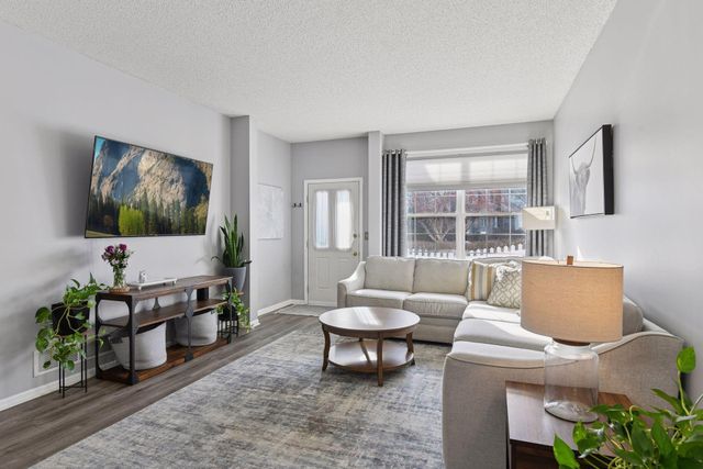 11708 85th Place N, Maple Grove, MN 55369