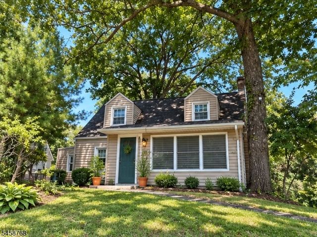 11 Skytop Rd, Hopatcong Boro, NJ 07821