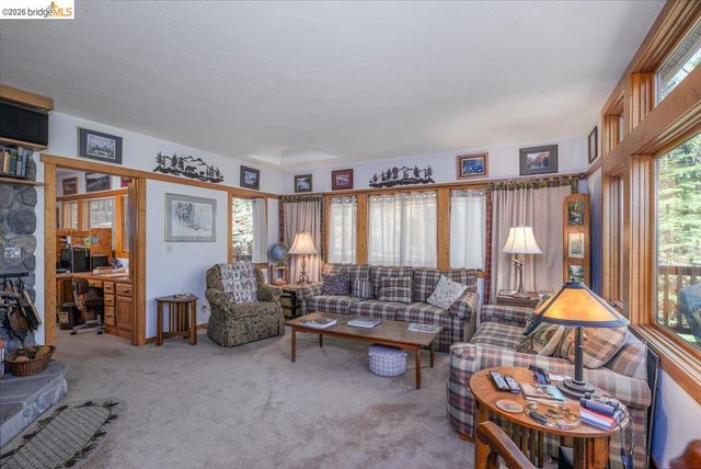 23160 Mark Twain Dr, Twain Harte, CA 95383