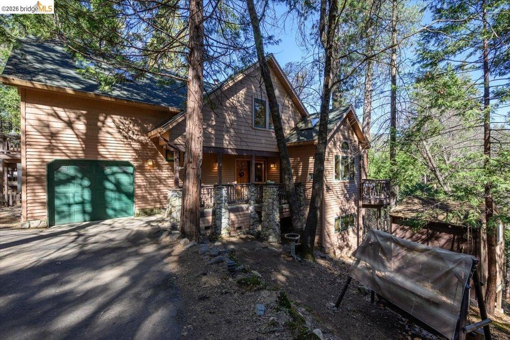 23160 Mark Twain Dr, Twain Harte, CA 95383