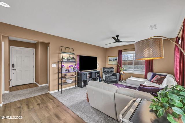 148 Snake Road, Dayton, NV 89403