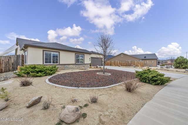 148 Snake Road, Dayton, NV 89403