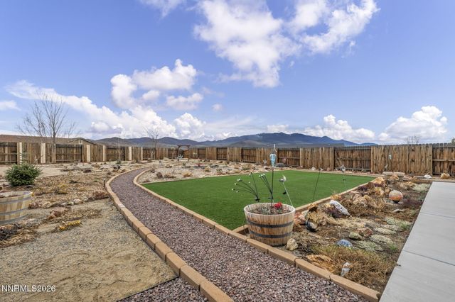 148 Snake Road, Dayton, NV 89403