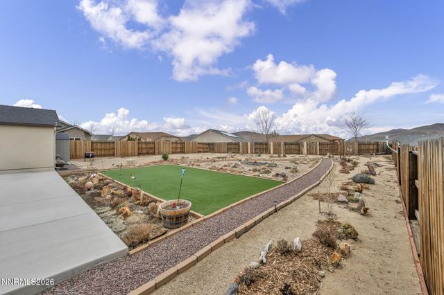 148 Snake Road, Dayton, NV 89403