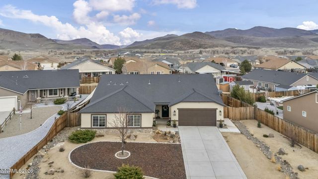 148 Snake Road, Dayton, NV 89403