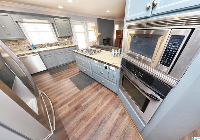 1 LAUREL SPRINGS ROAD, Anniston, AL 36207