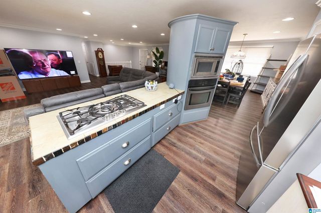 1 LAUREL SPRINGS ROAD, Anniston, AL 36207