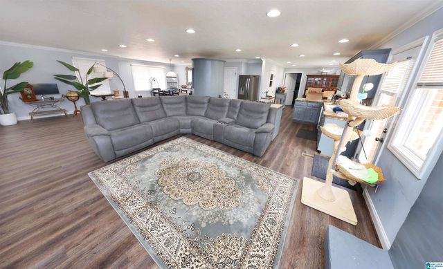 1 LAUREL SPRINGS ROAD, Anniston, AL 36207