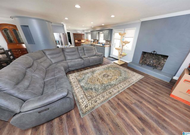 1 LAUREL SPRINGS ROAD, Anniston, AL 36207