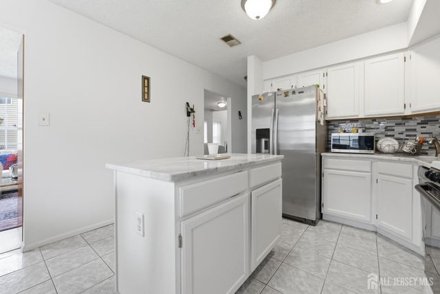 253 Nebula Road, Piscataway, NJ 08854