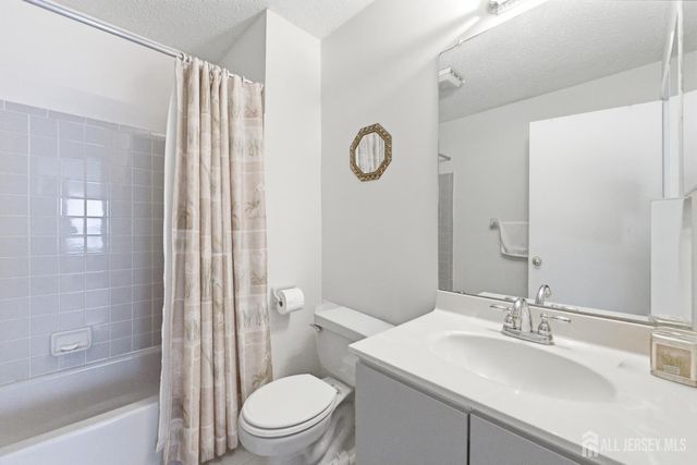 253 Nebula Road, Piscataway, NJ 08854