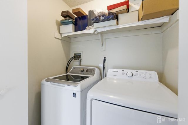 253 Nebula Road, Piscataway, NJ 08854