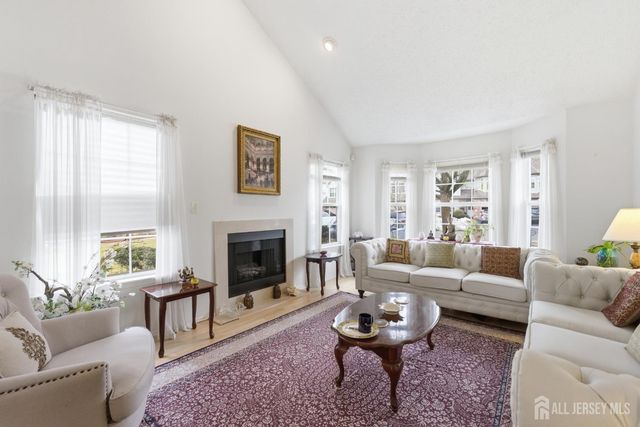 253 Nebula Road, Piscataway, NJ 08854