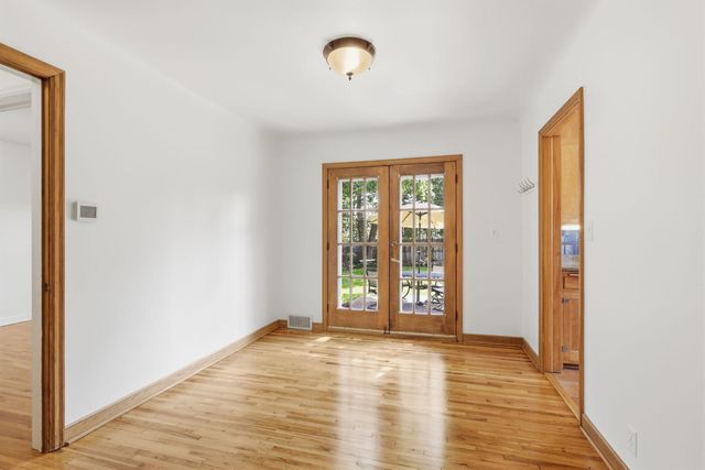 3521 Glenhurst Avenue, Saint Louis Park, MN 55416