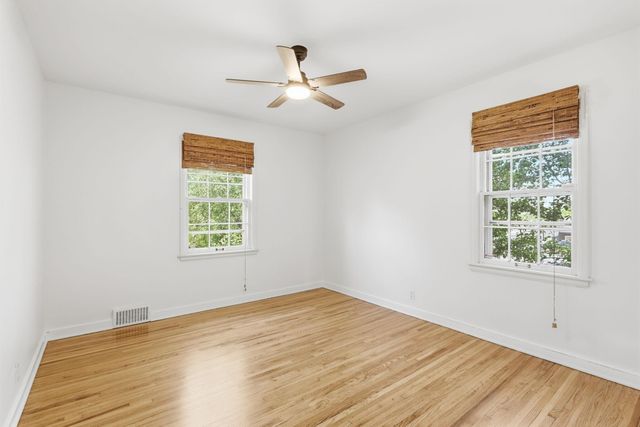 3521 Glenhurst Avenue, Saint Louis Park, MN 55416