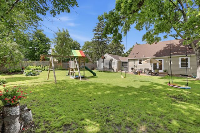 3521 Glenhurst Avenue, Saint Louis Park, MN 55416