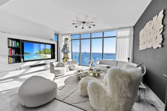 1451 Brickell Ave 4401, Miami, FL 33131