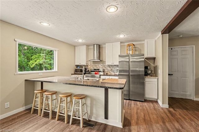 156 Yellow Poplar Lane, Lexington, NC 27295