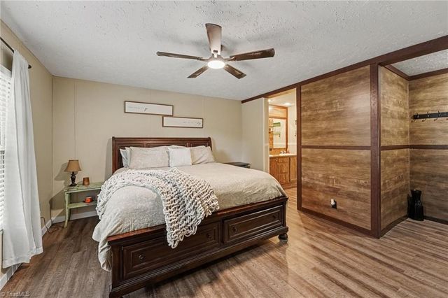 156 Yellow Poplar Lane, Lexington, NC 27295
