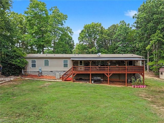 156 Yellow Poplar Lane, Lexington, NC 27295