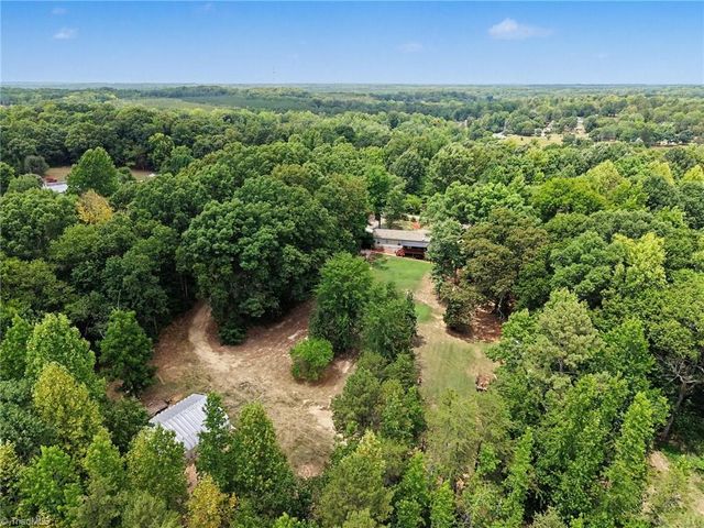 156 Yellow Poplar Lane, Lexington, NC 27295