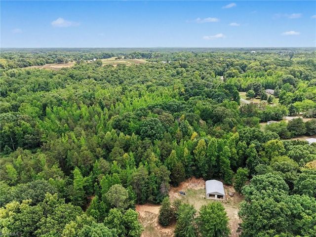 156 Yellow Poplar Lane, Lexington, NC 27295