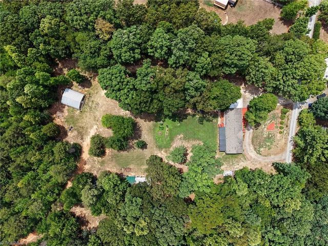 156 Yellow Poplar Lane, Lexington, NC 27295