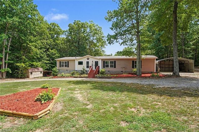 156 Yellow Poplar Lane, Lexington, NC 27295