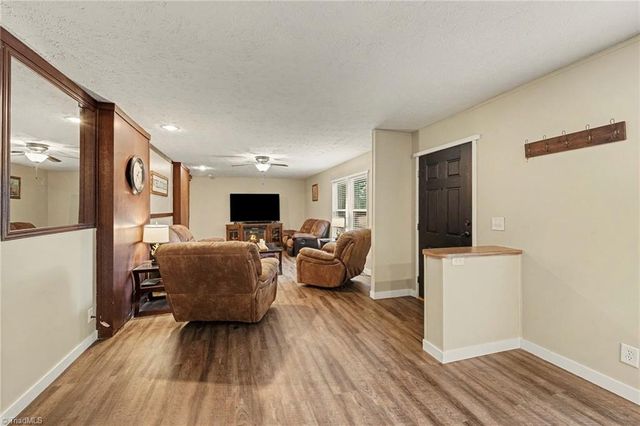 156 Yellow Poplar Lane, Lexington, NC 27295