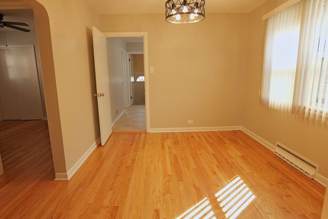 5047 S Leclaire Avenue, Chicago, IL 60638