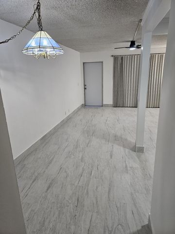 555 Purdy Lane 114, Palm Springs, FL 33461