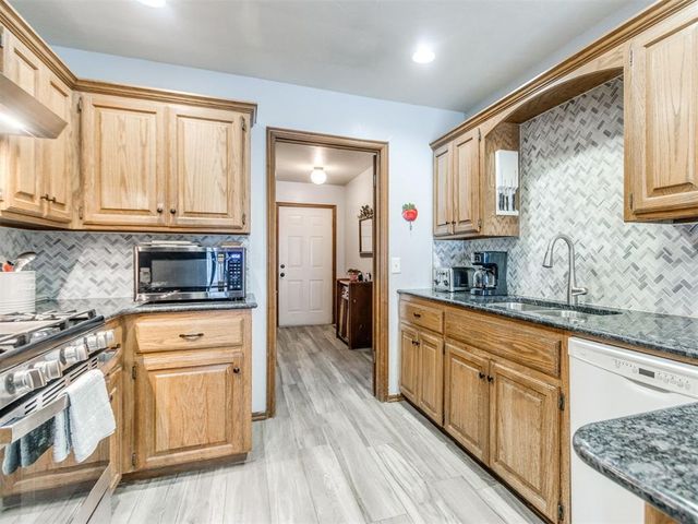 524 NE Antelope Street, Piedmont, OK 73078