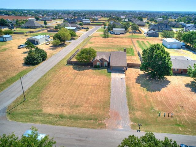 524 NE Antelope Street, Piedmont, OK 73078