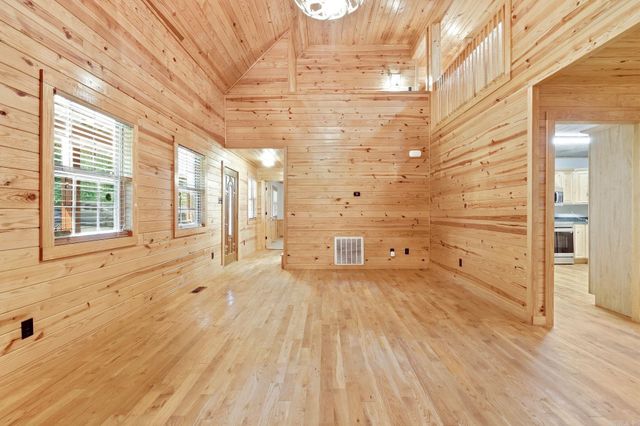 18500 Vimy Ridge Road, Alexander, AR 72002